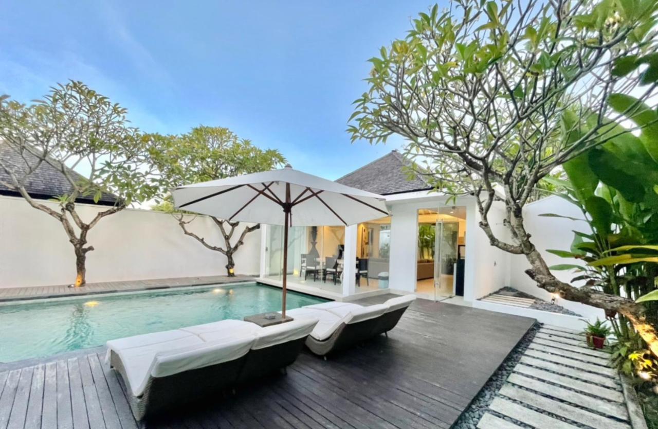 Alami Luxury Villa Seminyak Exterior foto